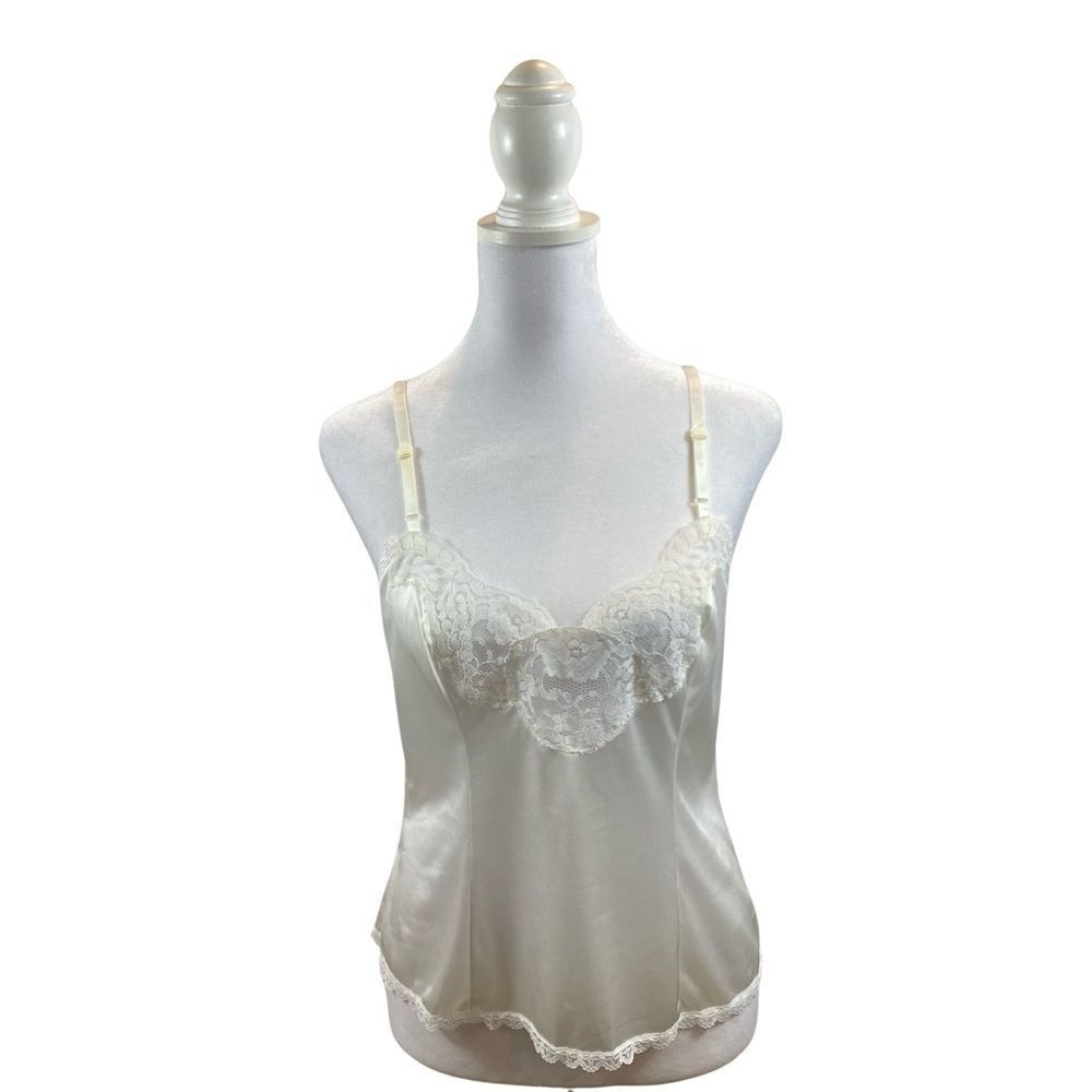 Ladies Vintage Body Lites White Cami/Top Slip
